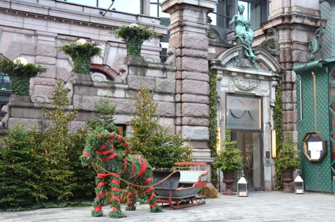 Der legendäre Weihnachtsbock Schwedens Weihnachten am Kungsparken